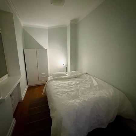 Brand New And Stylish Designer 2br - Prime Location Helsinki