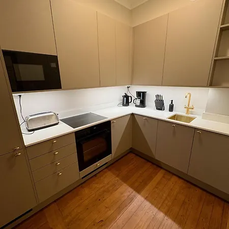Brand New And Stylish Designer 2br - Prime Location Helsinky