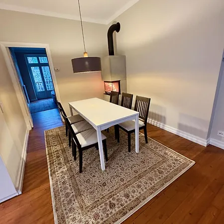 Lejlighed Brand New And Stylish Designer 2br - Prime Location *